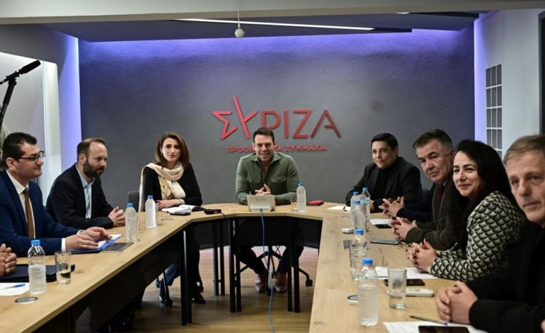 Kreu i Aleancës Progresive, Kasselakis, takon përfaqësuesit e komunitetit shqiptar në Greqi: Duhet t’i jepet fund racizmit, të forcohet bashkëpunimi mes dy popujve