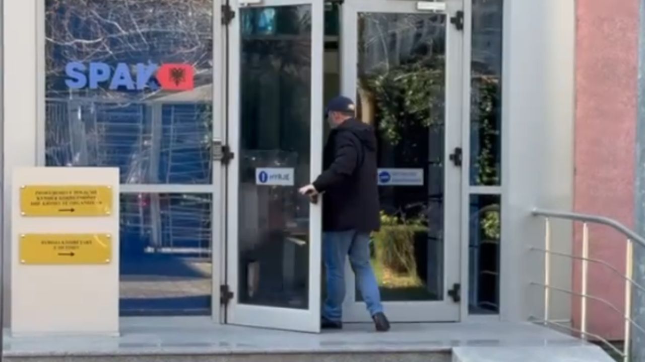 “McGonigal mori 225 mijë euro dhe bëri udhëtime në Europë me personin A”/ Çfarë përmban dosja amerikane ku Agron Neza përmendet 72 herë
