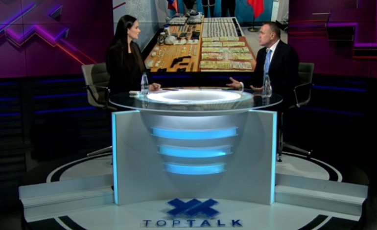 Kontrolloni bankomatin para se të fusni kartën, Karamuço shpjegon skemën e vjedhjes së parave