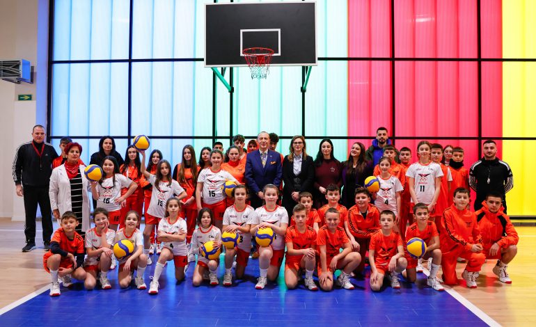 Premtim i mbajtur, Muzhaqi: Disiplina e volejbollit edhe në shkollën “Bashkim Fino”, pilotimi i programit Ekipet Sportive në Shkolla edhe për grupmoshën 8-10 vjeç
