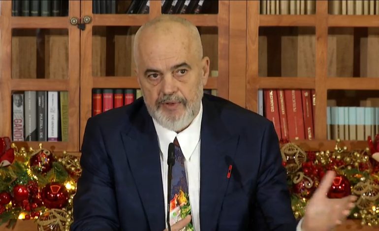 Sot hyn në fuqi udhëtimi pa viza, Rama: Ky vit nis i mbarë për Kosovën