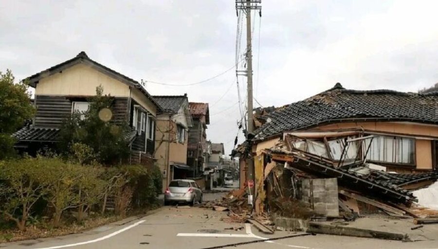 Tërmeti 7.4 ballësh që goditi Japoninë ka lënë pas 6 viktima