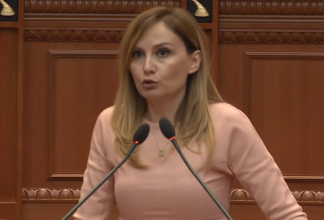 Tabaku: 75 mijë familje do mbeten pa të ardhura nga…