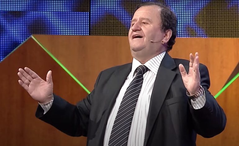 VENDIMI/ Qeveria dhuratë të veçantë për 15 studiues, artistë dhe sportistë