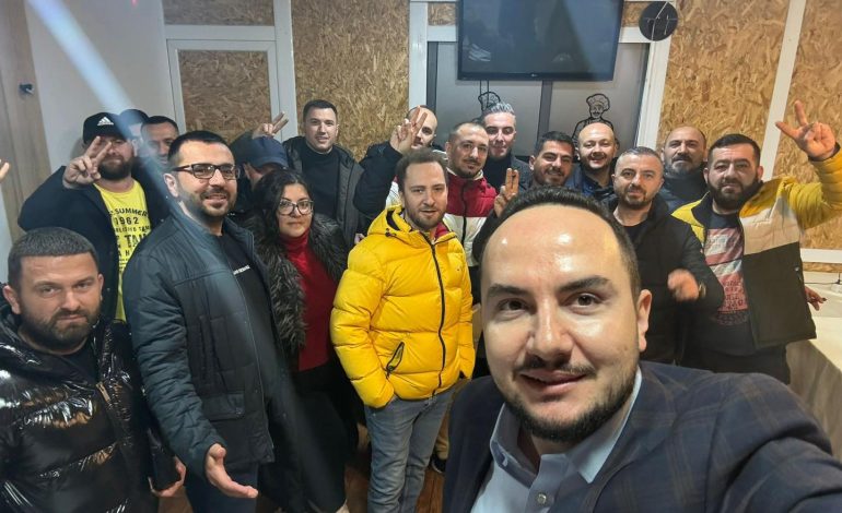 Salianji: Taksimi i profesioneve të lira sjell shkatërrimin e shtresës së mesme