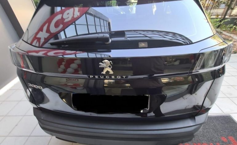 6 automjete me vlerë 130 mijë euro/ Lejuan në Kapshticë kalimin e makinave të vjedhura në Greqi, pezullohen nga detyra katër policë