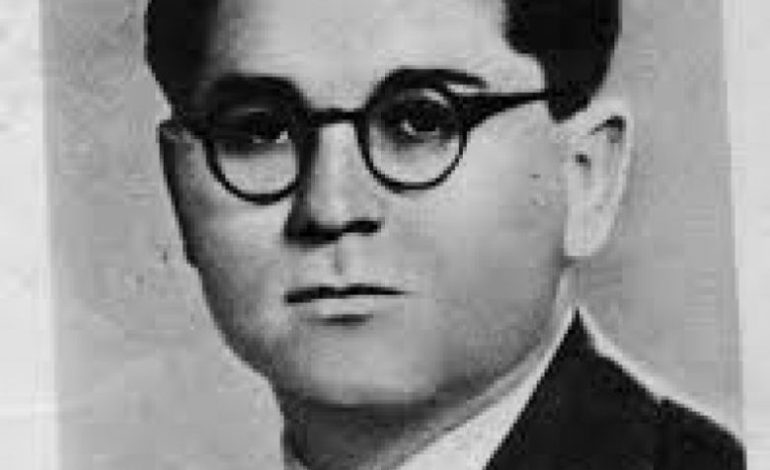 Drejtori i Arkivave habit me deklaratën: Qemal Stafa nuk ishte hero! U vra nga xhandarmëria, nuk pati as dyluftim ballor