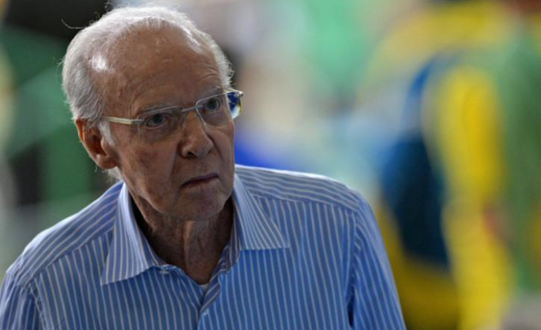 Fitoi kupën e botës si trajner, vdes legjenda e futbollit brazilian