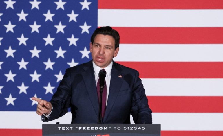 SHBA, DeSantis i jep fund fushatës, mbështet ish-presidentin Trump