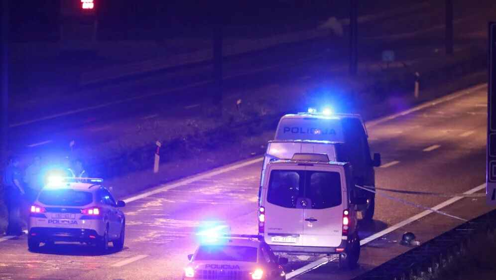 Aksident i rëndë, 3 të vdekur dhe mbi 10 të plagosur