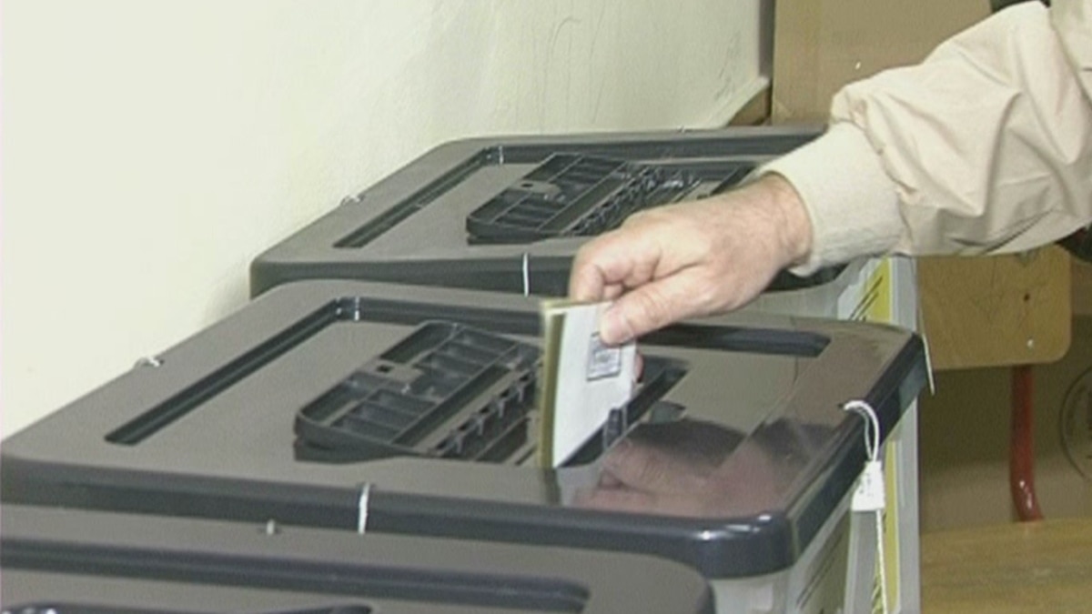 Shqipëri, rifillimi i punës së Komisionit të Reformës zgjedhore nxit polemikat brenda opozitës