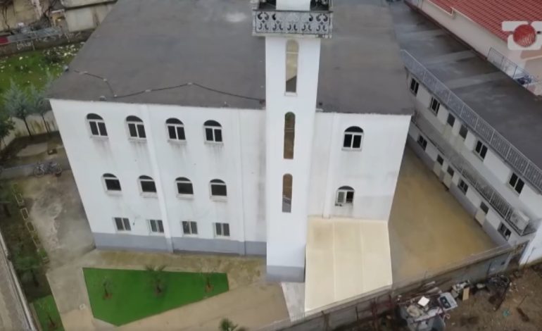 Dyshime për terrorizëm, klerikë radikalë financime nga Lindja e Mesme për prona luksoze