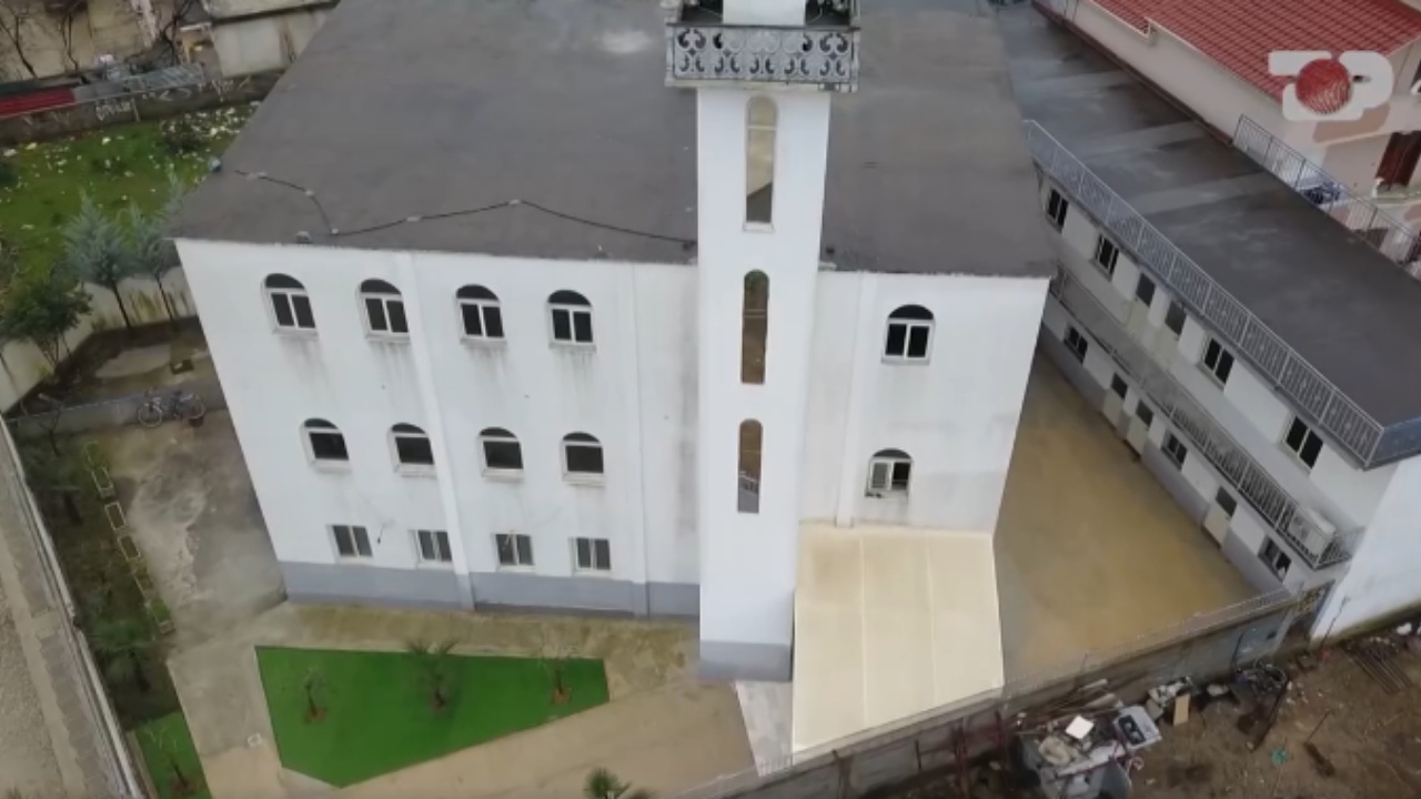 Dyshime për terrorizëm, klerikë radikalë financime nga Lindja e Mesme për prona luksoze