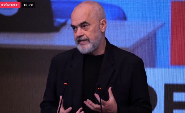 “Mësuesi, forcë e pazëvendësueshme e dijes”/ Rama: Jemi në një luftë të egër për kapitalin njerëzor, të rrisim mbështetjen për shkollën