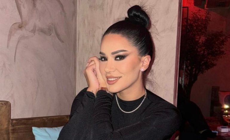 Efi tregon live ndërhyrjen estetike në fytyrë, ja si duket ajo