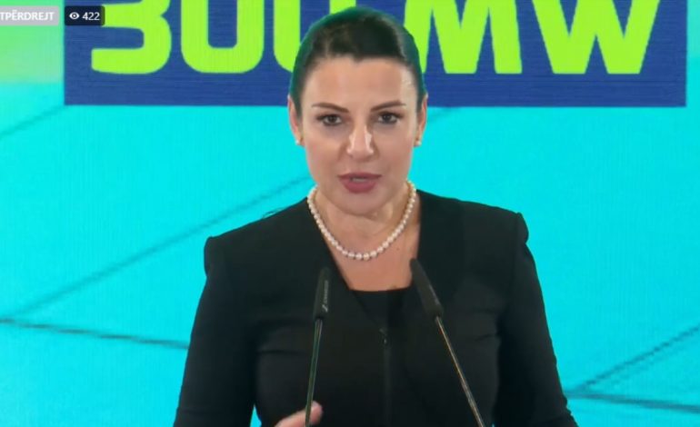 Hapet ankandi fotovoltaik Hibrid 300 MW, Balluku: Ofertuesit kohë deri më 17 maj