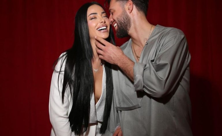 Fansja e zjarrtë e Lumbardhit bërtet “Të dua”, reagimi epik i Kaderit