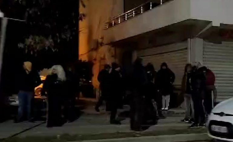 Epiqendra e tërmetit në Lushnjë, banorët dalin në rrugë