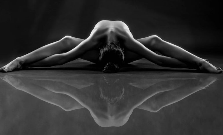 Ja kuptimi nëse shihni në ëndërr sikur jeni lakuriq