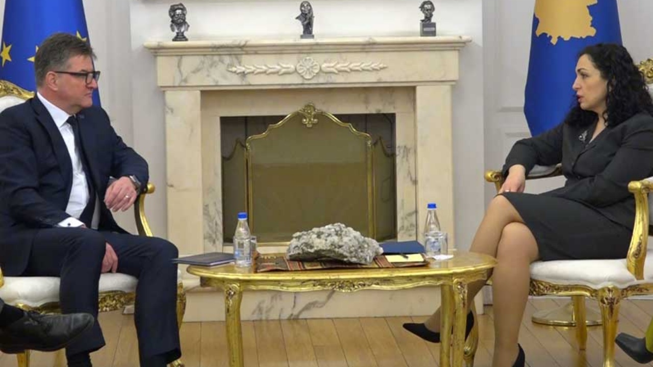 Osmani gjatë takimit dypalësh me Lajçakun: Disa dispozita të draftit të Asociacionit mund të jenë sfiduese gjatë zbatimit