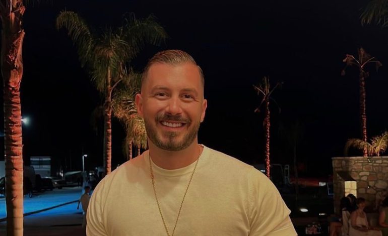 Romeo me Riken mbi kokë: ‘Kjo është gjëja më e bukur që më ka ndodhur ’