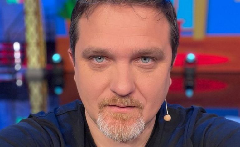 “Sapo mësova se nesër do arrestohet”, Ylli Manjani zbulon banorin e parë të Big Brother, ia kthen Jul Deda: Mos harro të më sjellësh cigare…