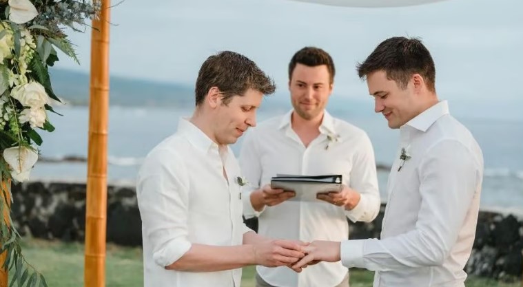 Shefi ekzekutiv i OpenAI, Sam Altman martohet me mikun e tij Ollie