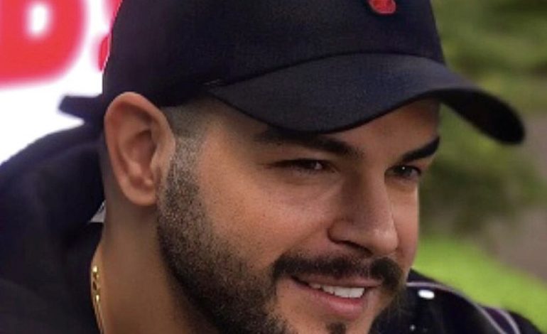 Upss! Do të penalizohet? Fationi u jep banorëve info nga jashtë