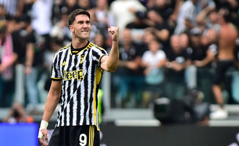 Juve “all-in” në “San Siro”, Allegri mbështet te Vlahovic, është ai njeriu i momentit