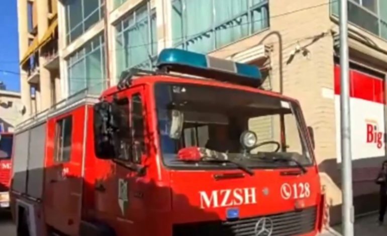 Shpërthen bombola e gazit në Durrësit, dëmtohet kuzhina e 70-vjeçarit 
 25/01/2024 07:23