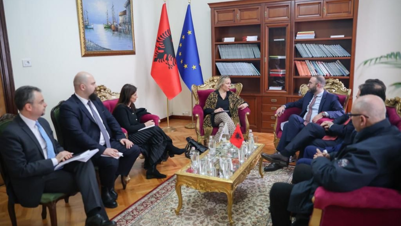 Një ditë para mbledhjes së komisionit për reformën zgjedhore, OSBE thirrje deputetëve: Kontribuoni për një proces të qetë