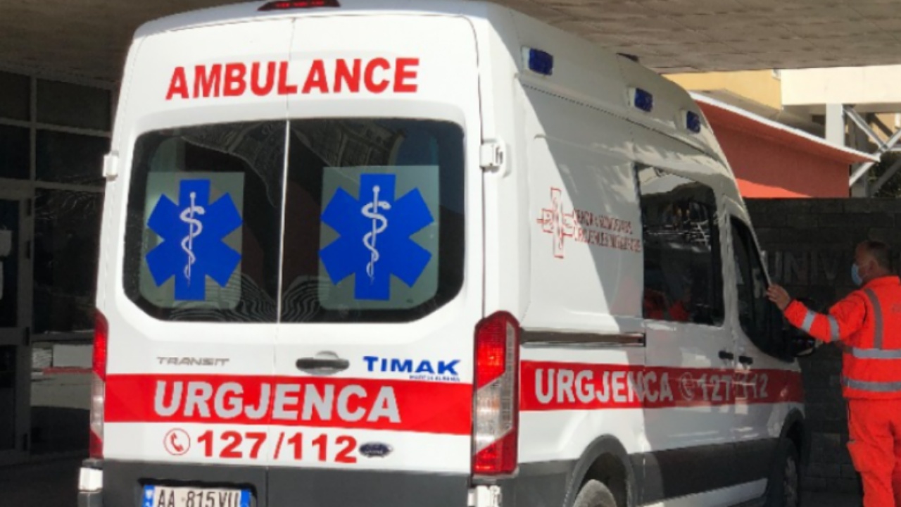 U plagos nga freza me të cilën punonte i ati, 5-vjeçari në gjende të rëndë në spitalin e Traumës