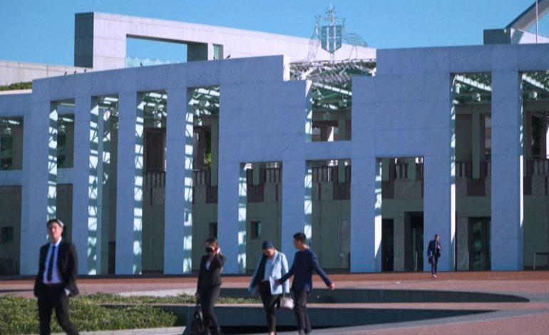 “Dorëzohet” dhe Australia: S’ka më viza të arta për të pasurit, pak përfitim ekonomik