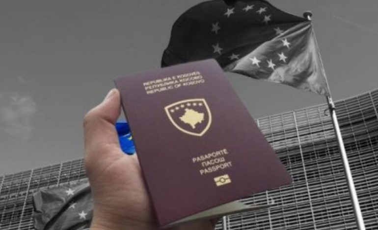 Dyndje për pasaportat, Kosovë: Rreth 40 mijë aplikime nga 3 janari, vërshojnë edhe serbët