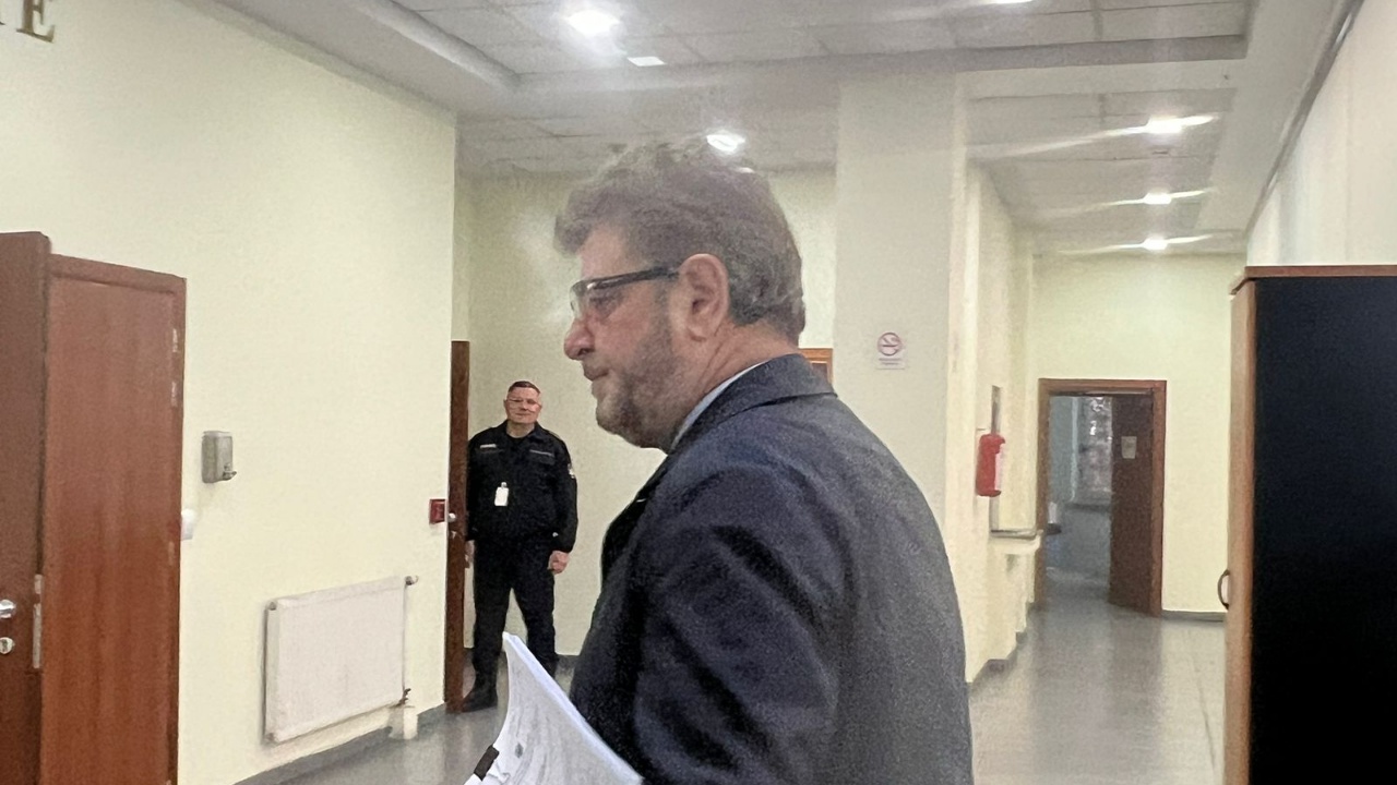 Shtyhet seanca ndaj Arben Ahmetajt, avokati: Aktet t’i rikthehen prokurorisë dhe të njohë mbrojtjen