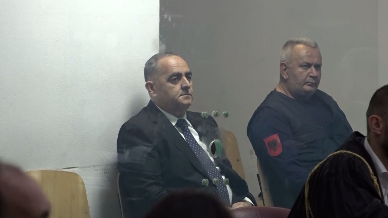 Seanca ndaj Belerit, merren në pyetje kancelarët e prokurorisë dhe gjykatës së Vlorës