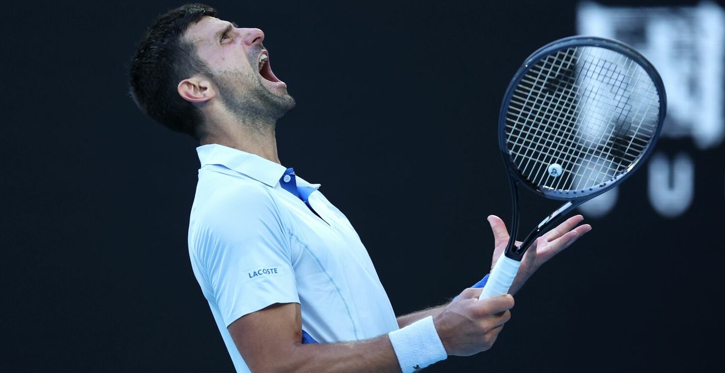 Djokovic nuk njeh rivalë, kalon në gjysmëfinale të Australian Open, sfidon një italian (VIDEO)
