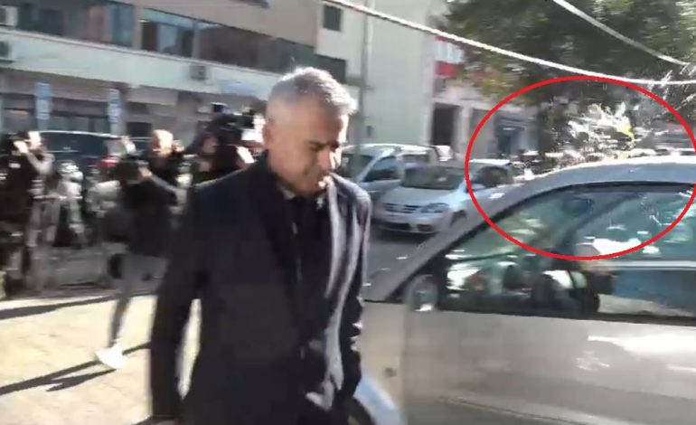 U godit me vezë teksa hynte në gjyqin e Belerit, Dule reagon për Top Channel: Ishte pjesë e…