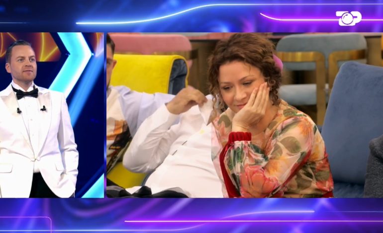 “Unë këtu s’jam në shfaqje, jam në bashkëjetesë”, diskutohet në studion e BBV debati i ashpër Juli-Egla