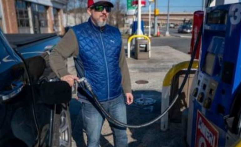 Ndikimi i luftës në Lindjen e Mesme, Presidenti Biden i shqetësuar për çmimin e naftës