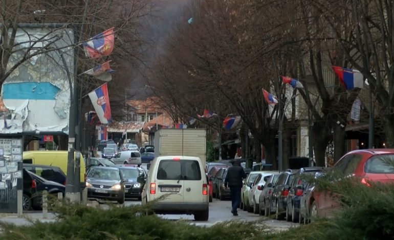 Dinari ndan Osmanin dhe Kurtin/ Presidentja është pro shtyrjes së vendimit, por kryeministri nuk tërhiqet