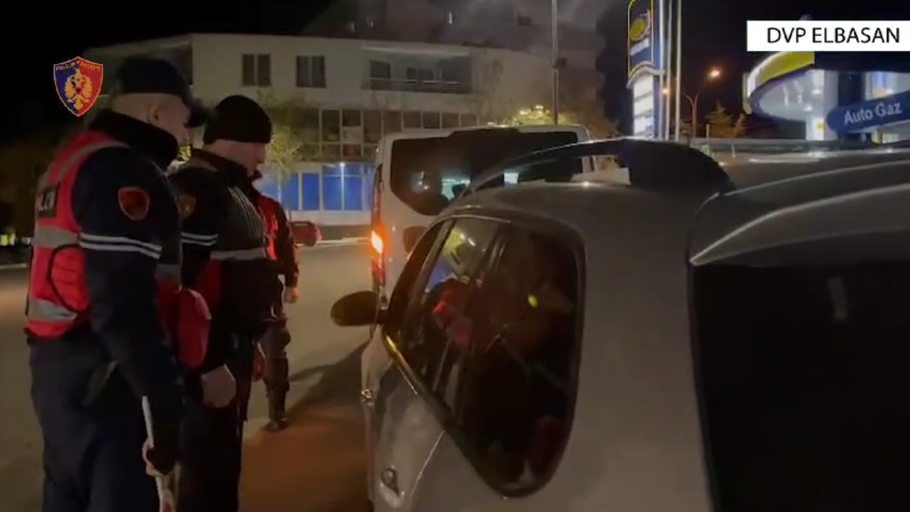 Megaoperacioni “Tempulli 2″/ Shpërndanin heroinë dhe kokainë, vihen në pranga katër persona në Elbasan