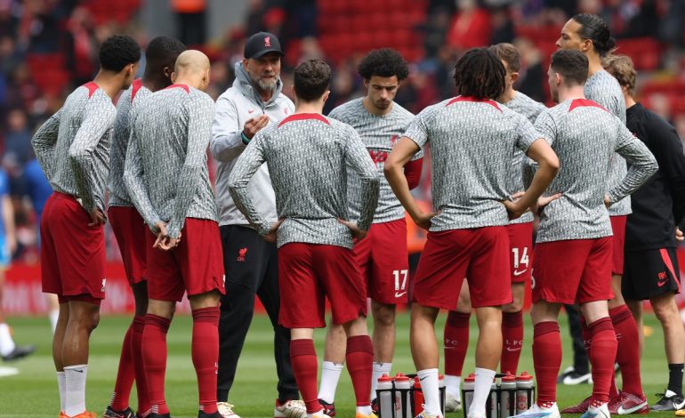 Jo vetëm Klopp, nga Liverpool mund të ikë edhe mbrojtësi