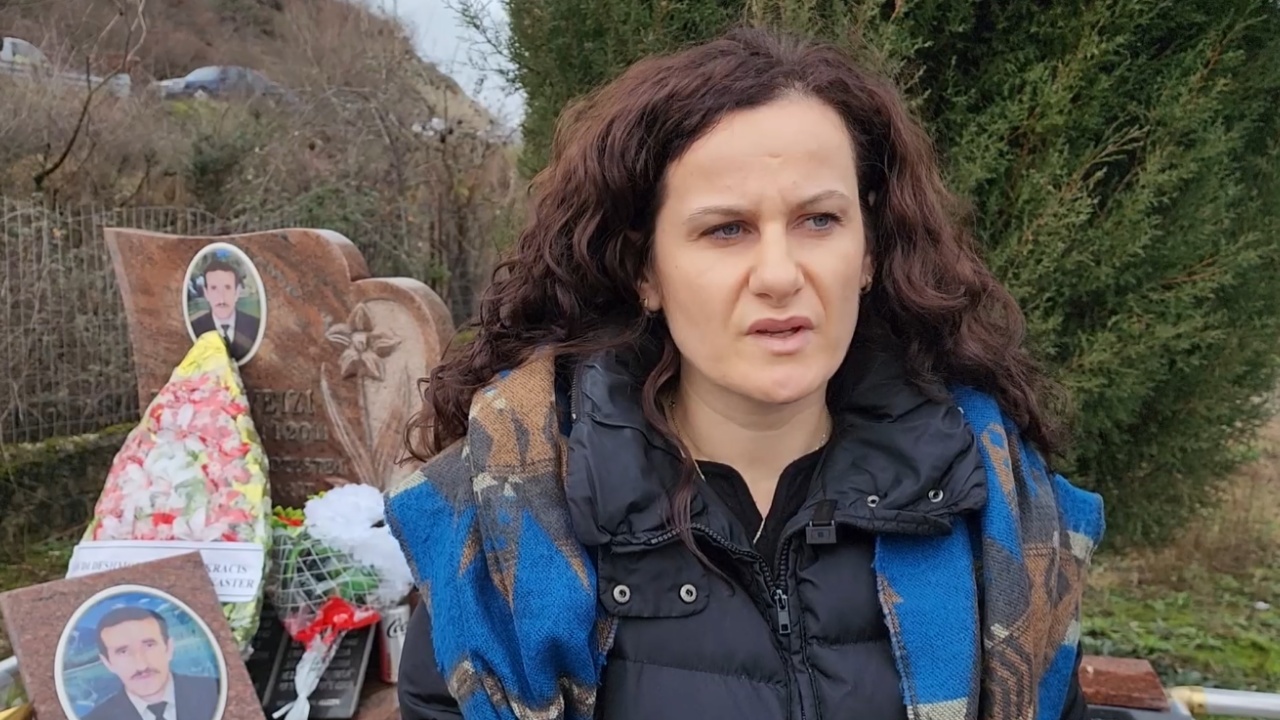 U vra në 21 janar/ Homazhe në Gjirokastër për Ziver Veizin, mbesa: Për xhaxhanë tim u dha vetëm një shpërblim qesharak