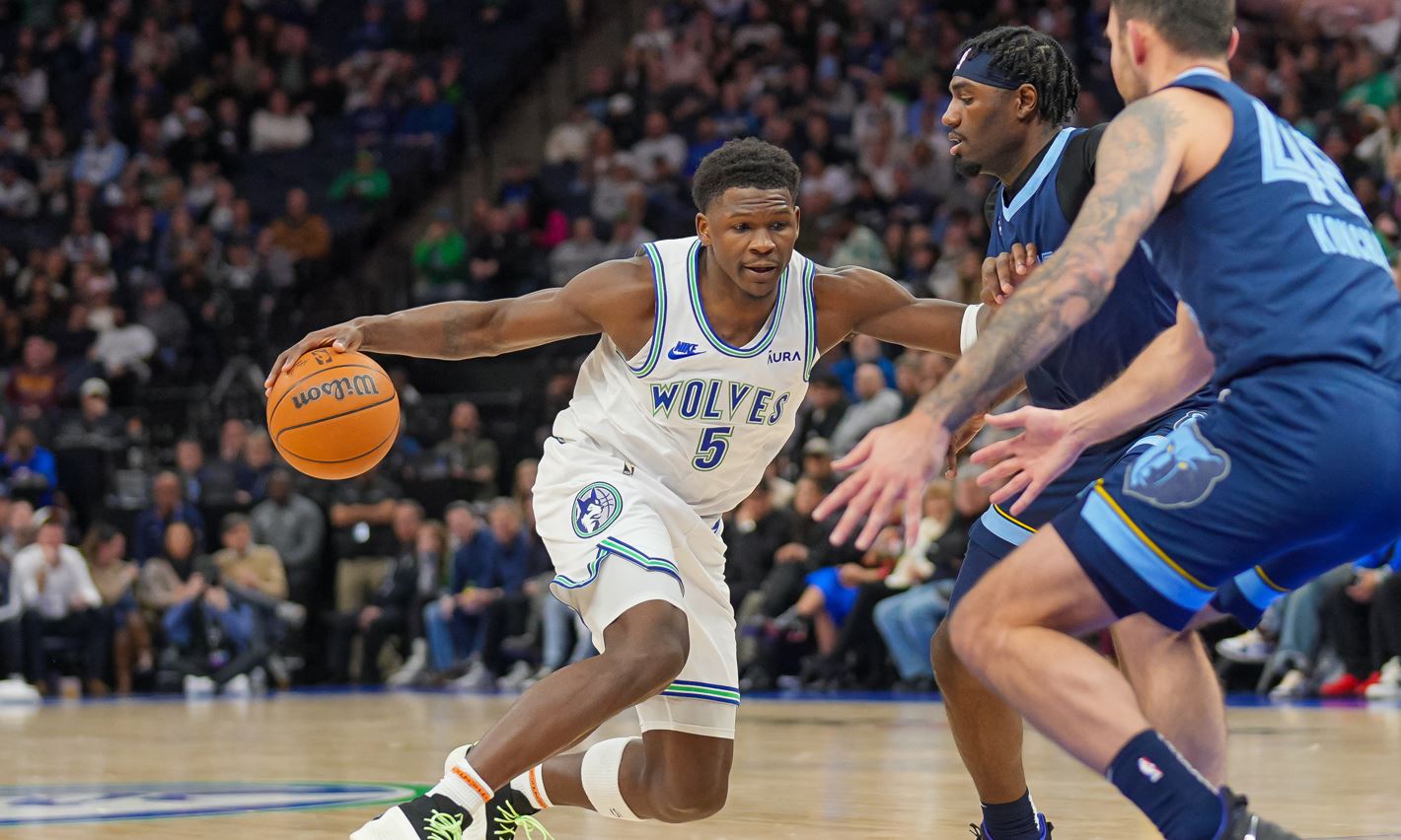 Minnesota nuk ndalet, marshon në Perëndim, e ndjek Oklahoma (VIDEO)