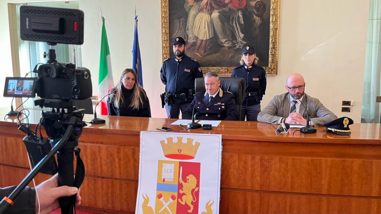 U goditën me thikë dhe karrige/ Plagosja e shqiptarëve në Itali, njëri prej tyre ende në spital! Shkon në 6 numri i të arrestuarve