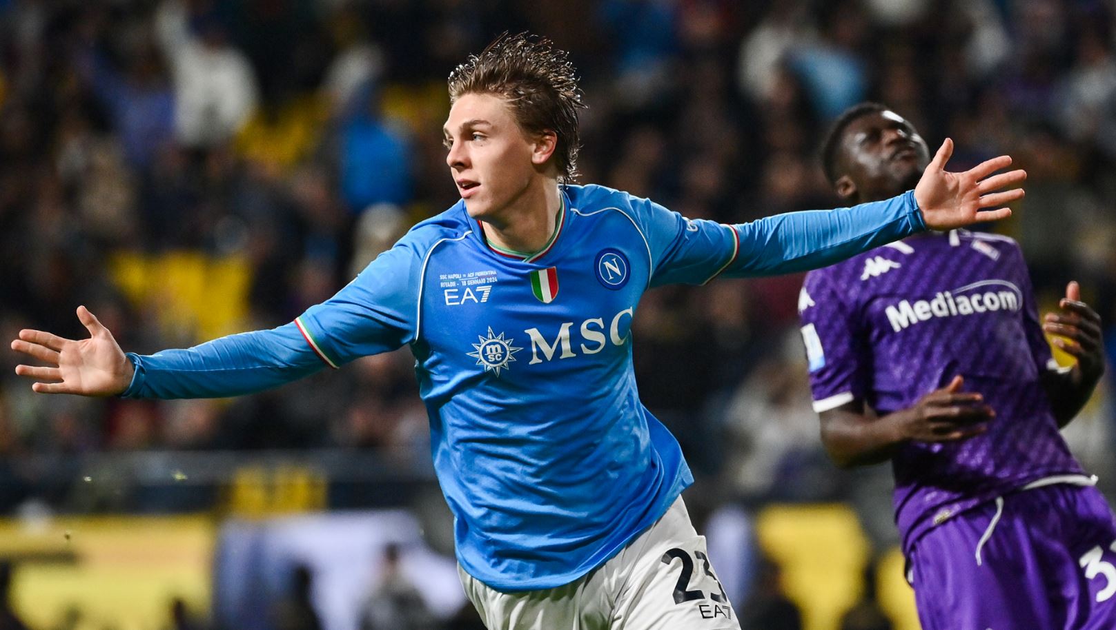 Napoli “fluturon” në finale, Zebrin vendos rekord unik në Superkupë (VIDEO)