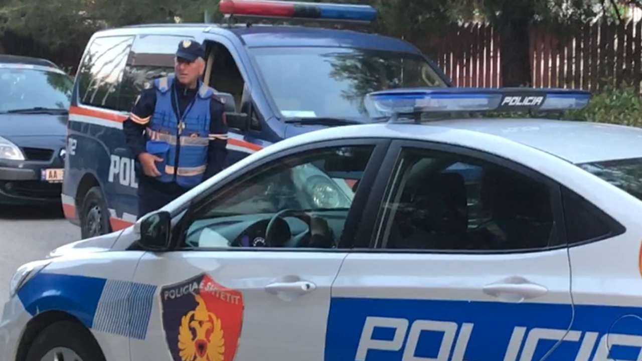 Goditet rrjeti i prostitucionit në Tiranë, shfrytëzoheshin tre vajza të mitura! Ishin larguar nga banesat e tyre