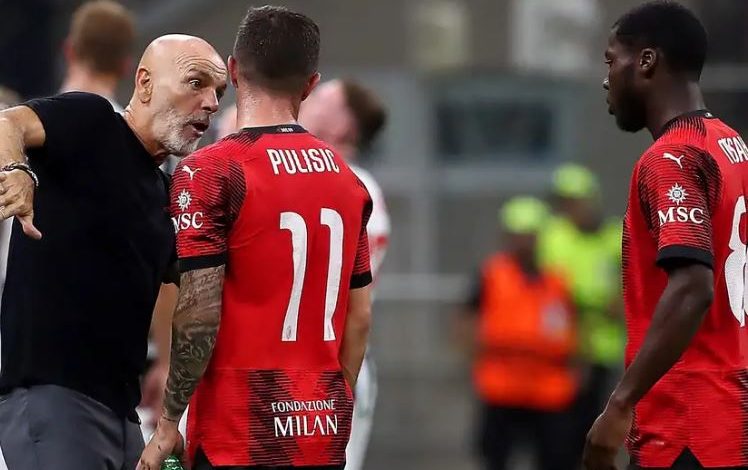 Sezoni i parë në Milano, lojtari merr çmimin e rëndësishëm për herë të katërt