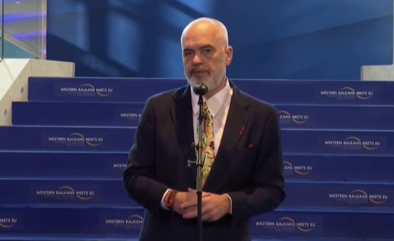 “Tregu i Përbashkët Europian, një hap i rëndësishëm”, Rama nga Shkupi: Ne vendet e Ballkanit duhet të bashkëpunojmë, ta lëmë pas politikën dhe historinë